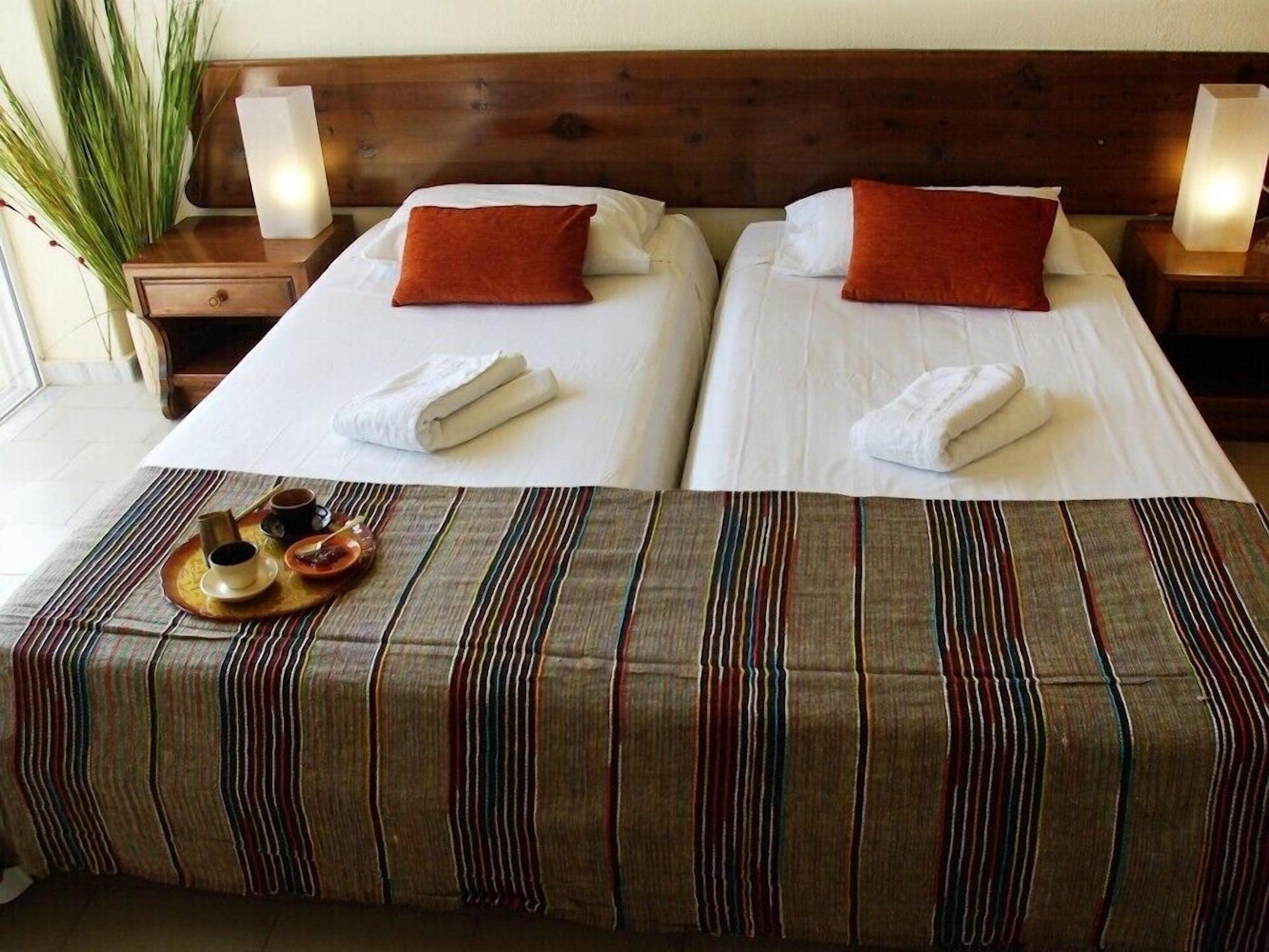 Thomas Hotel Monolithos  Екстериор снимка
