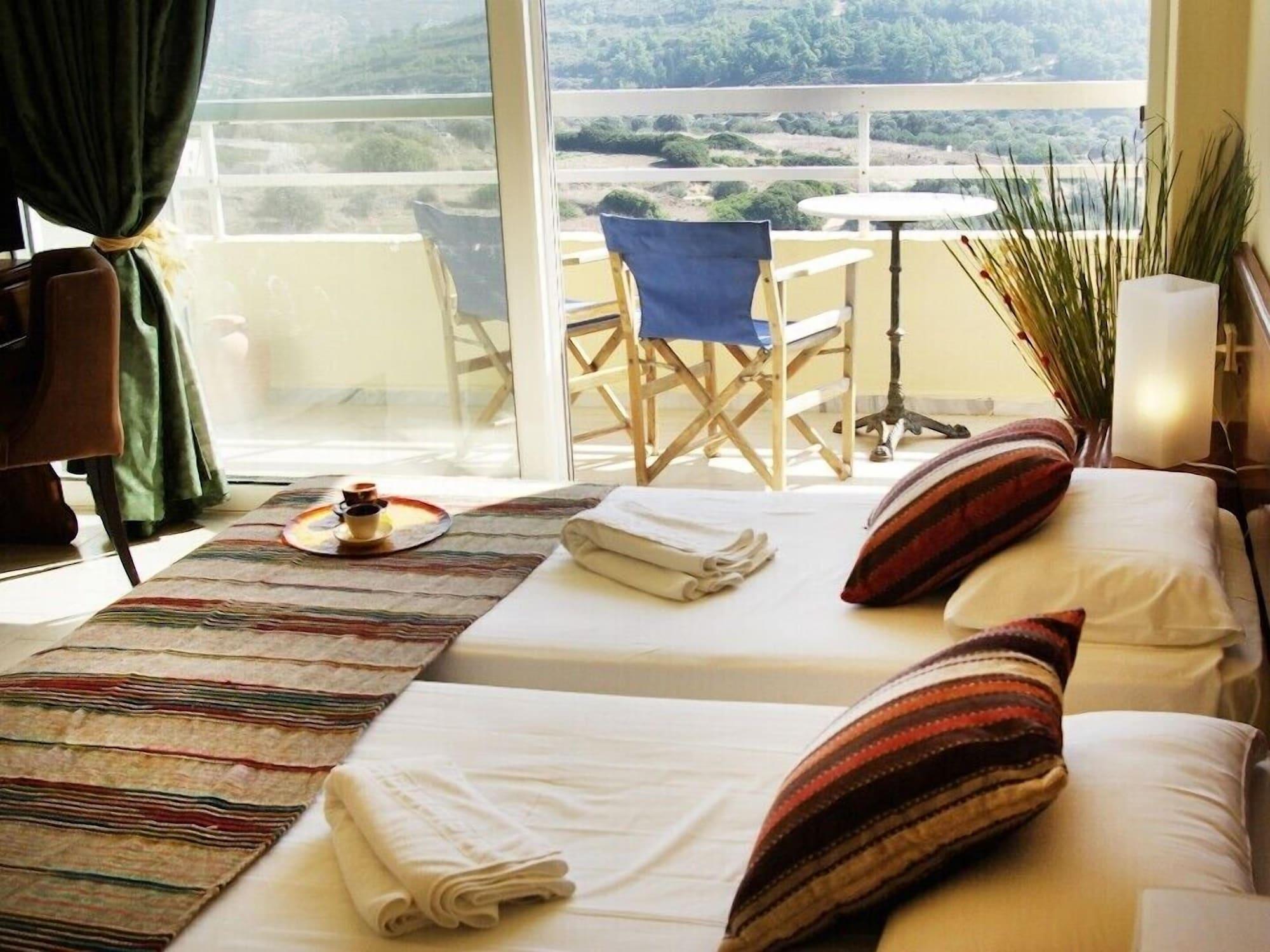 Thomas Hotel Monolithos  Екстериор снимка