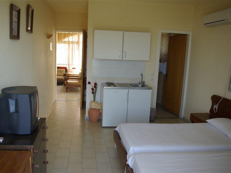 Thomas Hotel Monolithos  Екстериор снимка