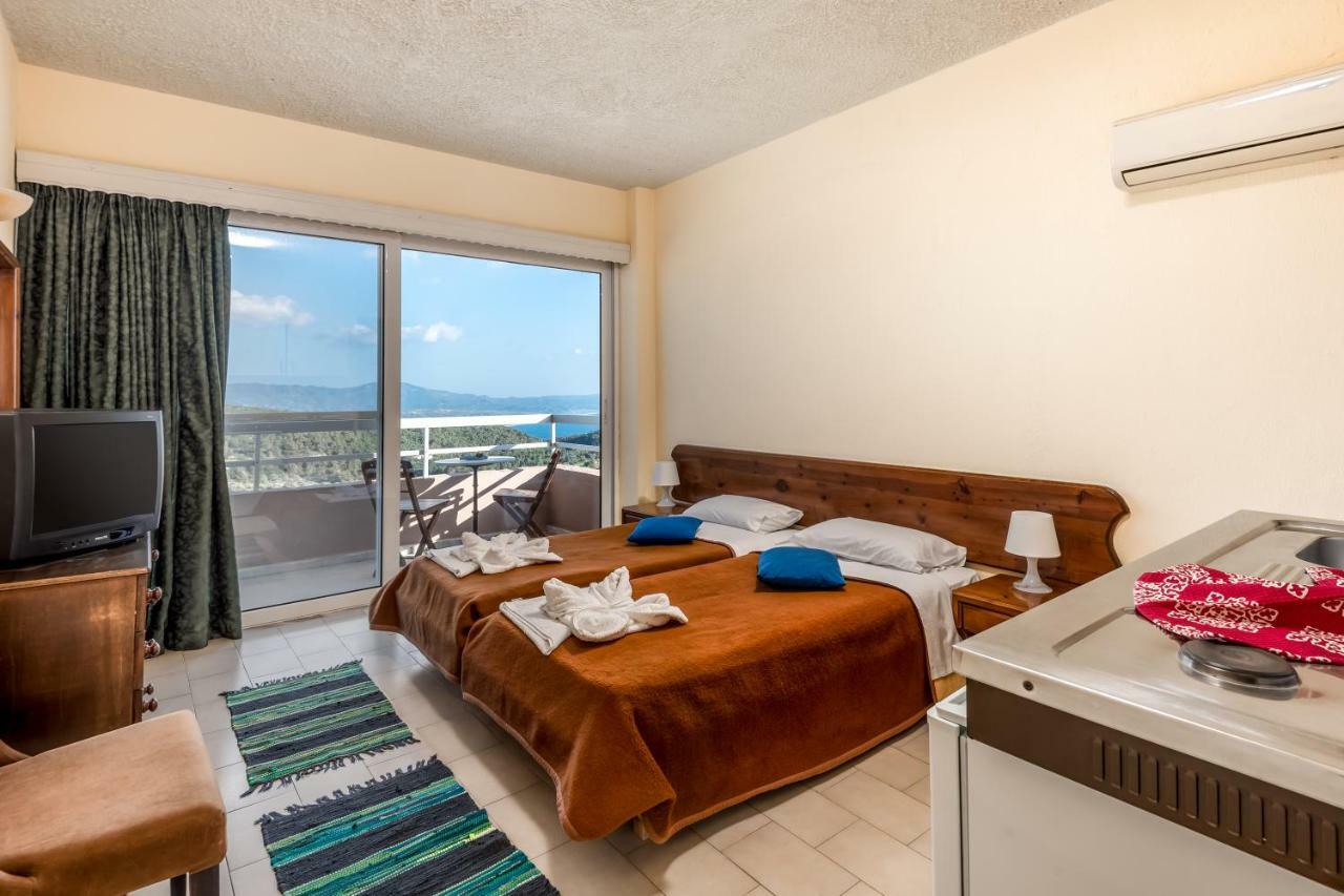 Thomas Hotel Monolithos  Екстериор снимка